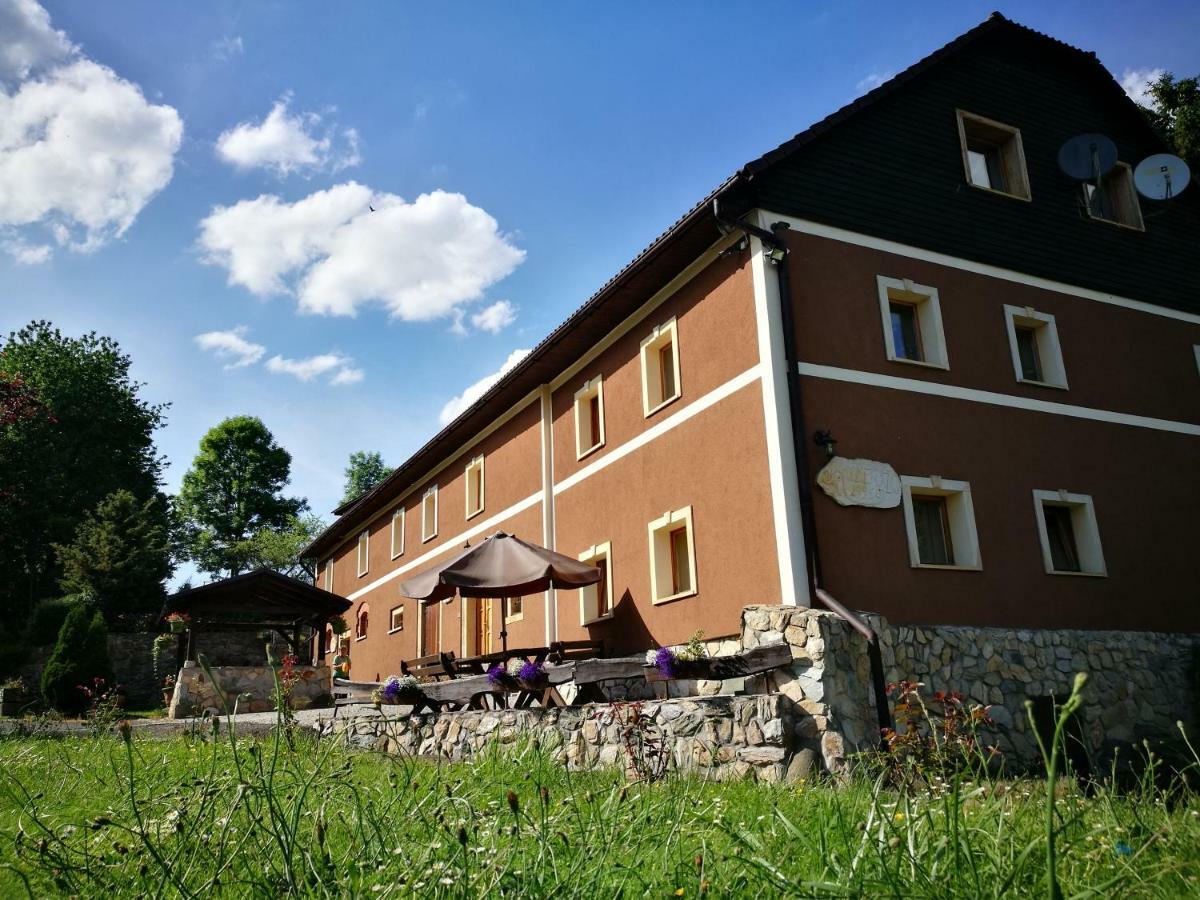 Agroturystyka Ulima Dziwiszow Exterior photo